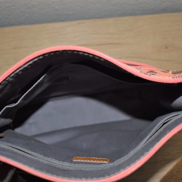 Fossil Coated Canvas Owl Print Crossbody Shoulder Bag Purse - Picture 8 of 10